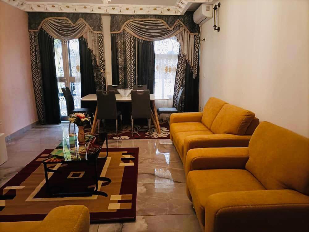 Residence Ambassa Etienne & Therese Yaoundé 外观 照片
