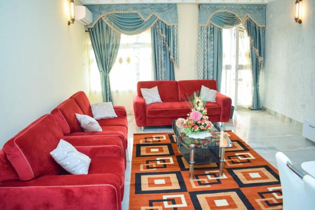 Residence Ambassa Etienne & Therese Yaoundé 外观 照片