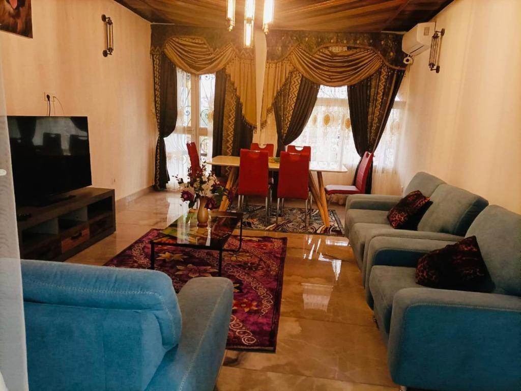 Residence Ambassa Etienne & Therese Yaoundé 外观 照片