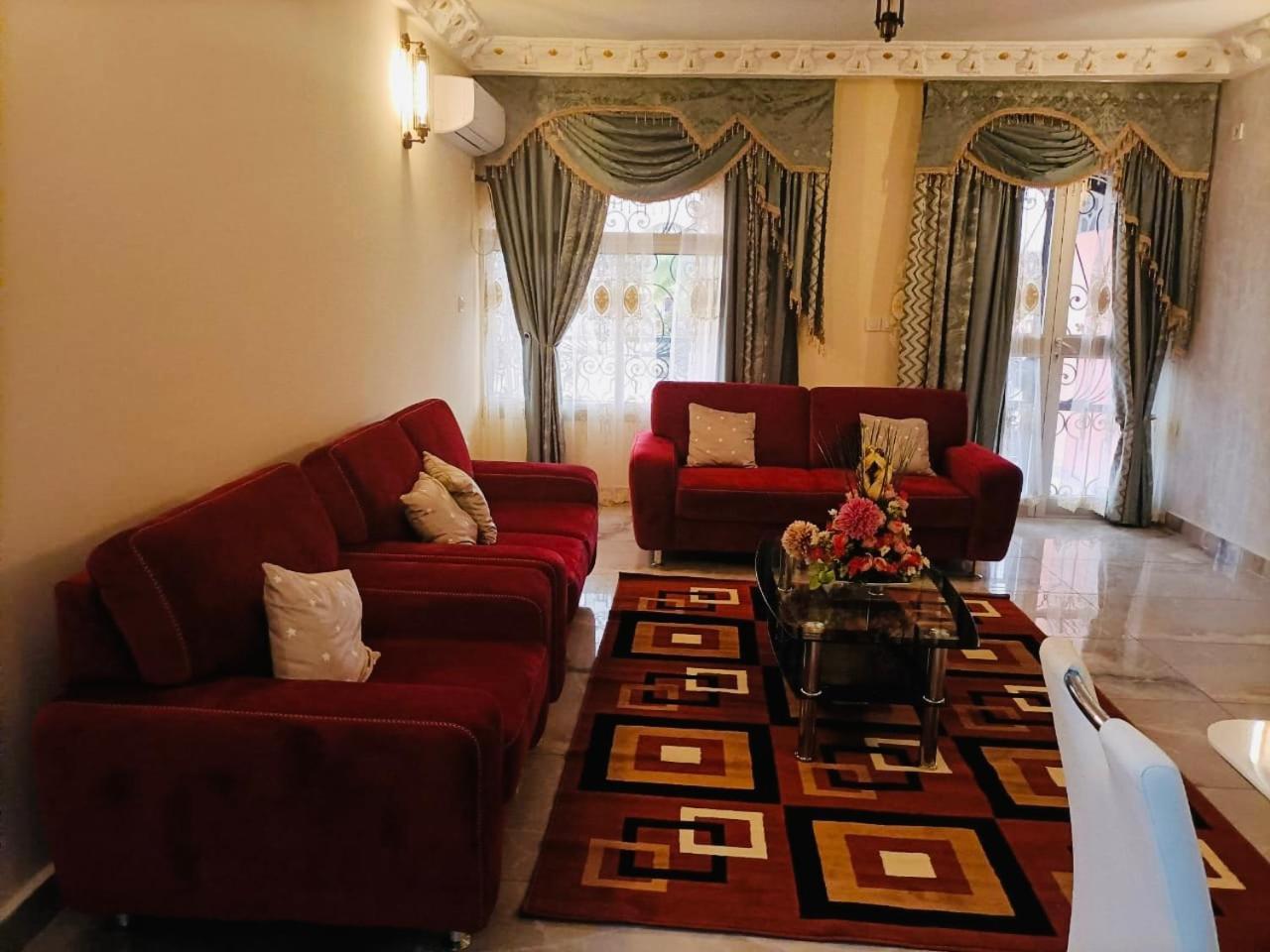 Residence Ambassa Etienne & Therese Yaoundé 外观 照片