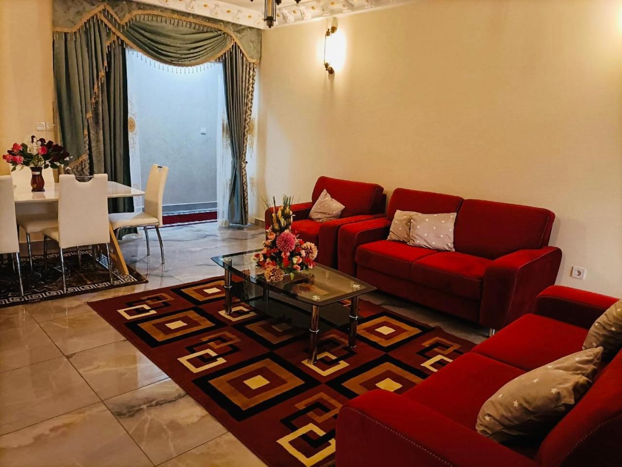 Residence Ambassa Etienne & Therese Yaoundé 外观 照片